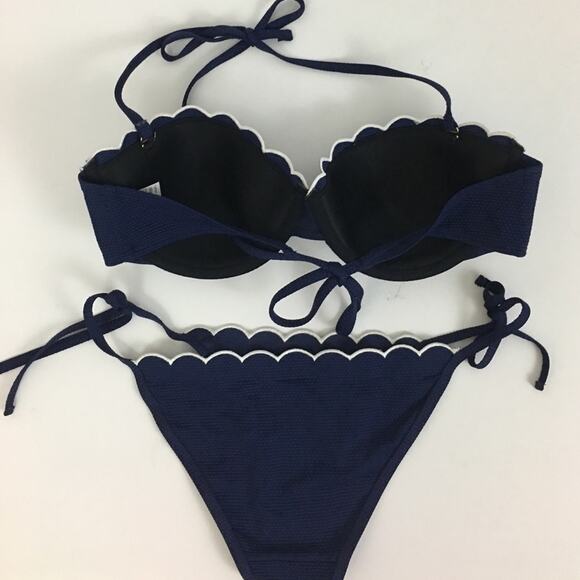 ❗️$5 CLEARANCE ❗️RARE Top shop scallop navy blue bikini HTF size 4 & 12 - Picture 8 of 8